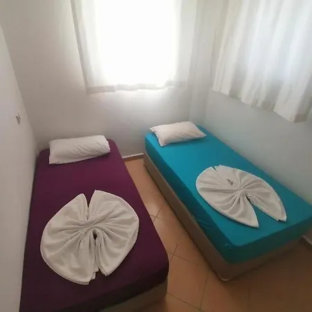 Villa Okurcalar Cimtur Tatil Sitesi *